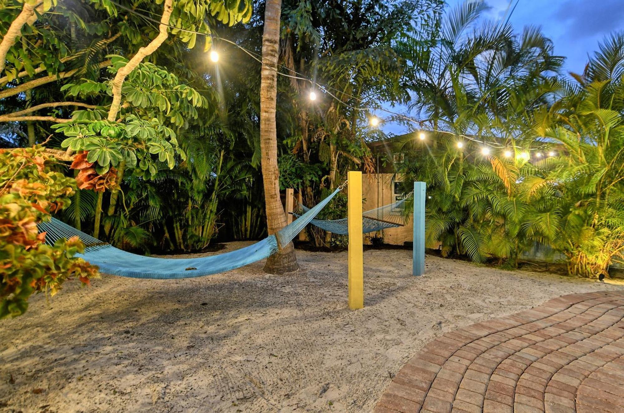 Siesta Key Palms Resort Point O'Rocks Екстер'єр фото