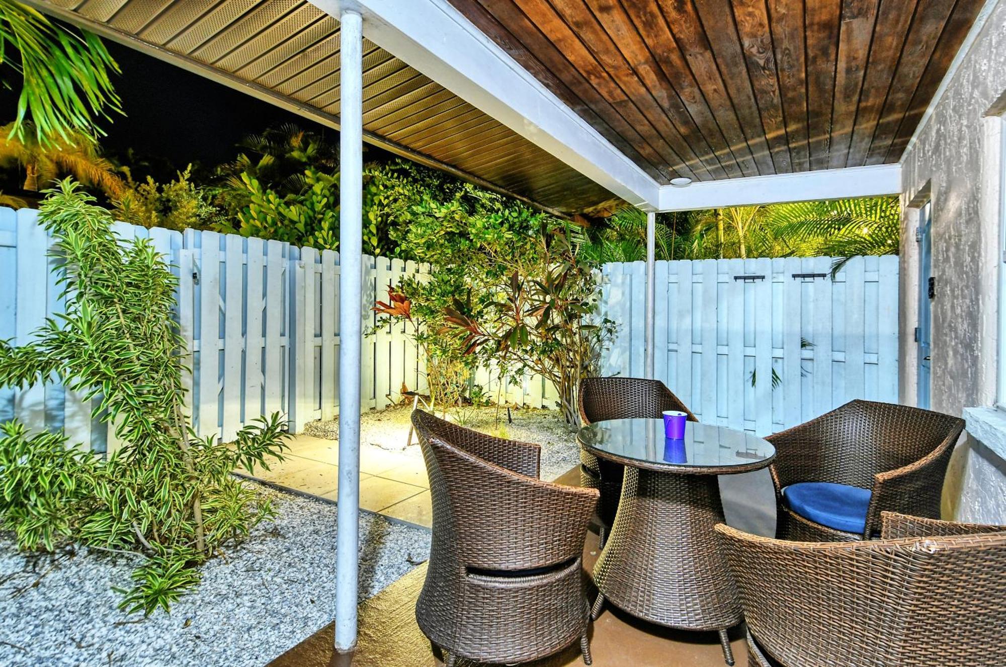 Siesta Key Palms Resort Point O'Rocks Екстер'єр фото